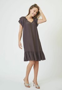 SunriseCC - Robe de jour - mocca
