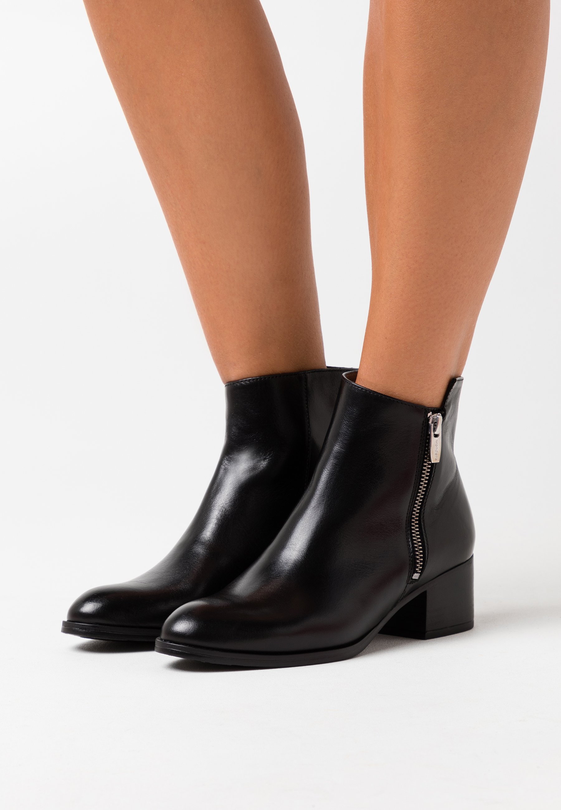 WONDERS Nilkkurit nero Zalando.fi WONDERS Nilkkurit nero Zalando.fi