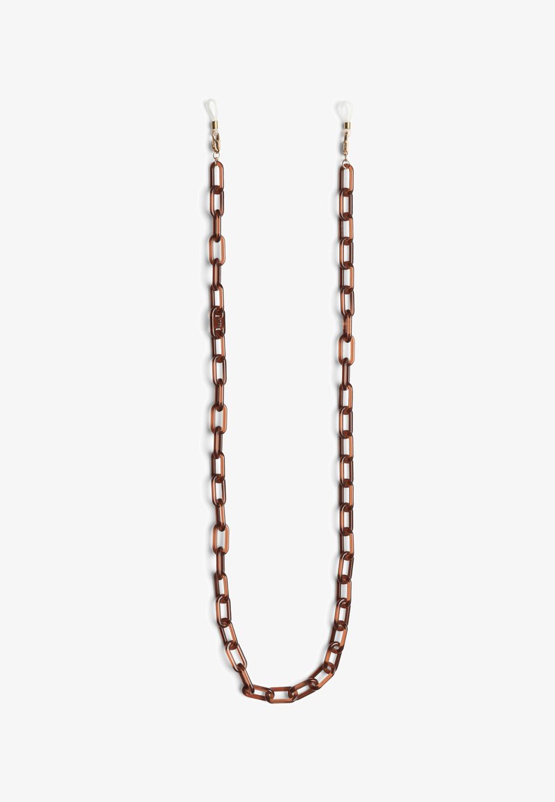 Hnedý plastový držiak na náhrdelník v tvare reťazca s obdĺžnikovými článkami a priehľadnými gumovými koncami. Obsahuje hardware v zlatej farbe na pripevnenie.