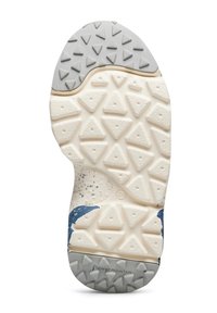 Suola di scarpa con battistrada in gomma beige e grigia caratterizzato da motivi triangolari, sezione centrale maculata, taglia 24 e marchio "Flower Mountain".