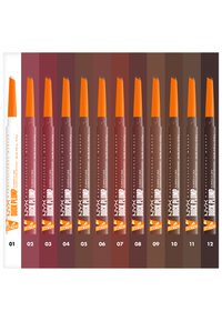 NYX Professional Makeup DUCK PLUMP PLUMPING CONTOUR LIP LINER - Crayon à lèvres - touch up taupe