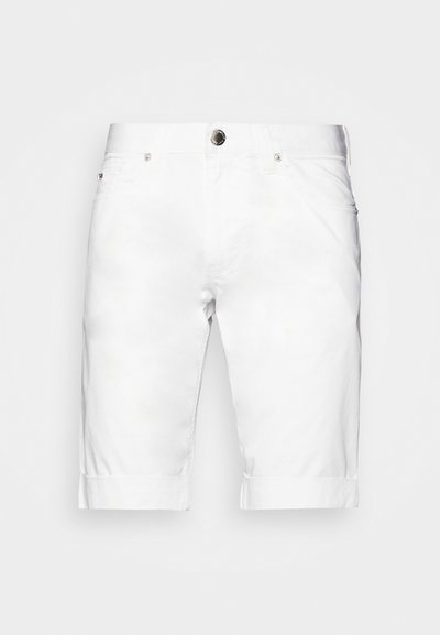 Hvite bomullsshorts med rullet kant, med knappelukking foran og to sidelommer. Glatt tekstur uten synlige mønstre.