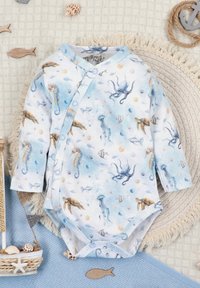 Baby heldragt med lange ærmer prydet med havdyr som blæksprutte, søhest, skildpadde, fisk og meduse i bløde blå og beige nuancer.