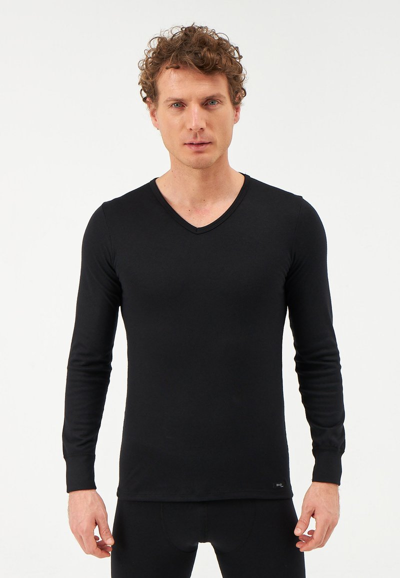 DAGI THERMAL Undershirt black Zalando.ie