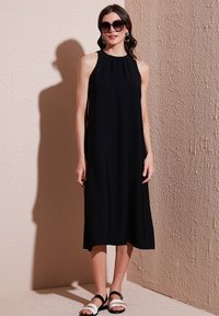 LELA REGULAR FIT - Day dress - black