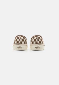 Vans AUTHENTIC - Baskets basses - brown