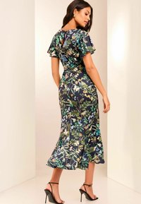 Lipsy REGULAR FIT - FLUTTER SLEEVE MIDI - Vapaa-ajan mekko - blue
