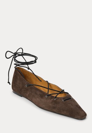 Polo Ralph Lauren, SUEDE LACE-UP POINTED BALLET FLAT - Baleriinad - chocolate