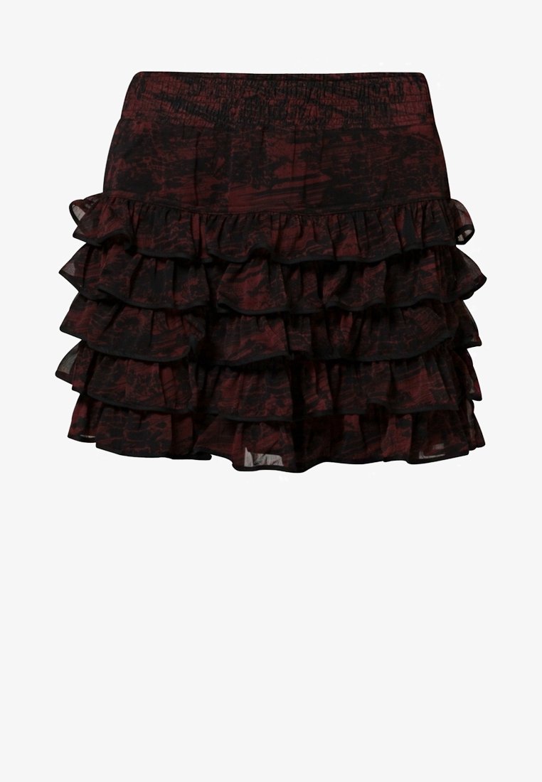 Rynkad kort kjol i mörkröd och svart tyg med lager av volanger, elastisk midja och en lätt känsla.