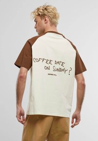 Another Cotton Lab - COFFEE DATE - Print T-shirt - white Thumbnail Image 1