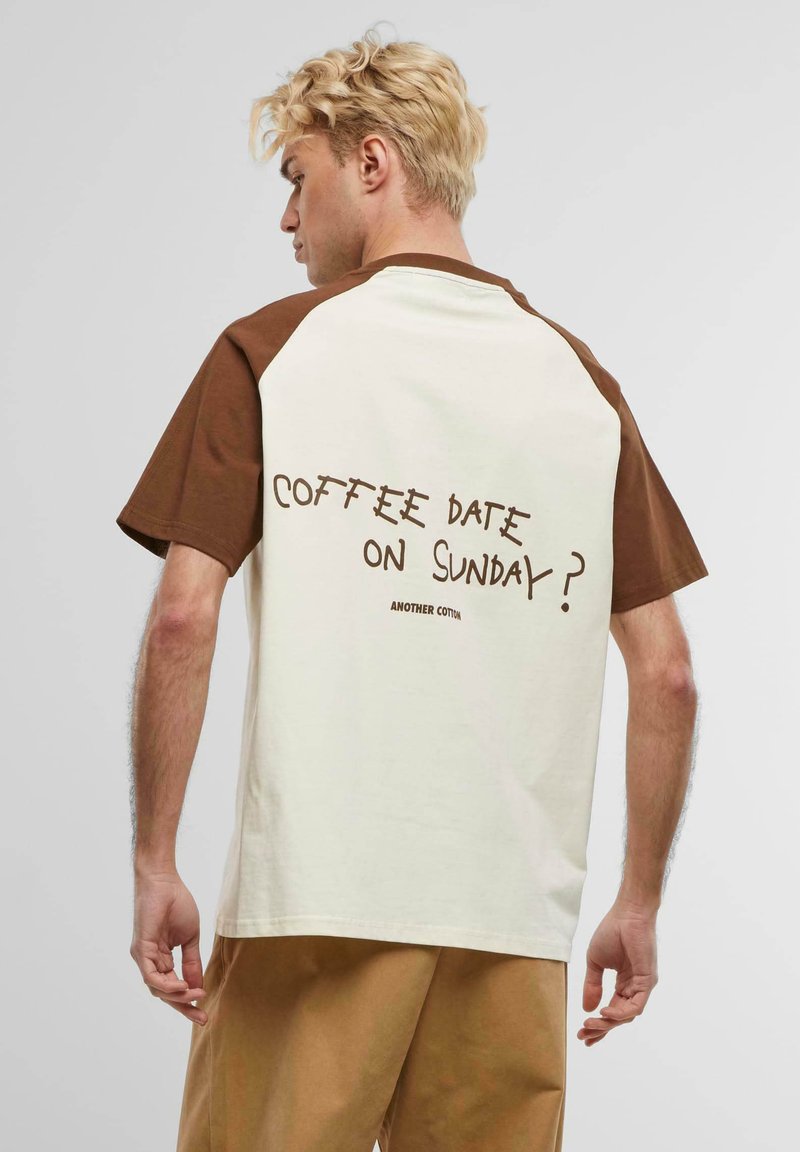 Another Cotton Lab - COFFEE DATE - Print T-shirt - white, Enlarge