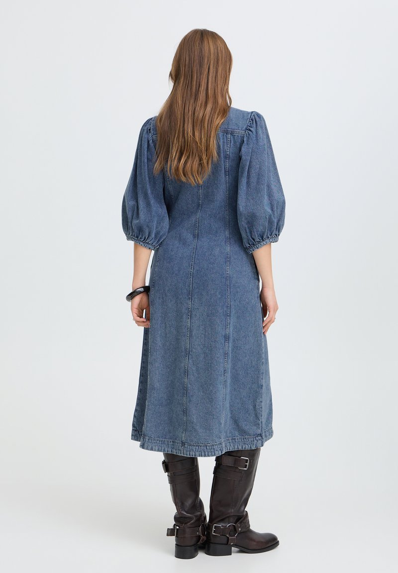 b young denim dress b.young BYKAPUCA - - mid blue denim/dark-blue denim Soap Topping:Dried Eucalyptus ganni Maxi dress The Ridiculous Wedding Dress