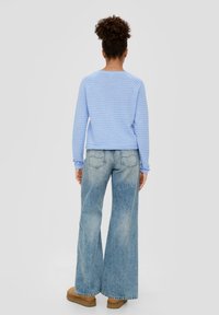 QS - Sweter