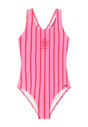 Maillot de bain une-pièce rose avec des rayures verticales rouges et un petit logo soleil avec le texte "Laid Back Since" sur la poitrine.