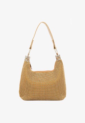 Sac à main en perles dorées avec une forme douce et structurée, présentant une seule bandoulière et des accents métalliques sur les connexions de la bandoulière.