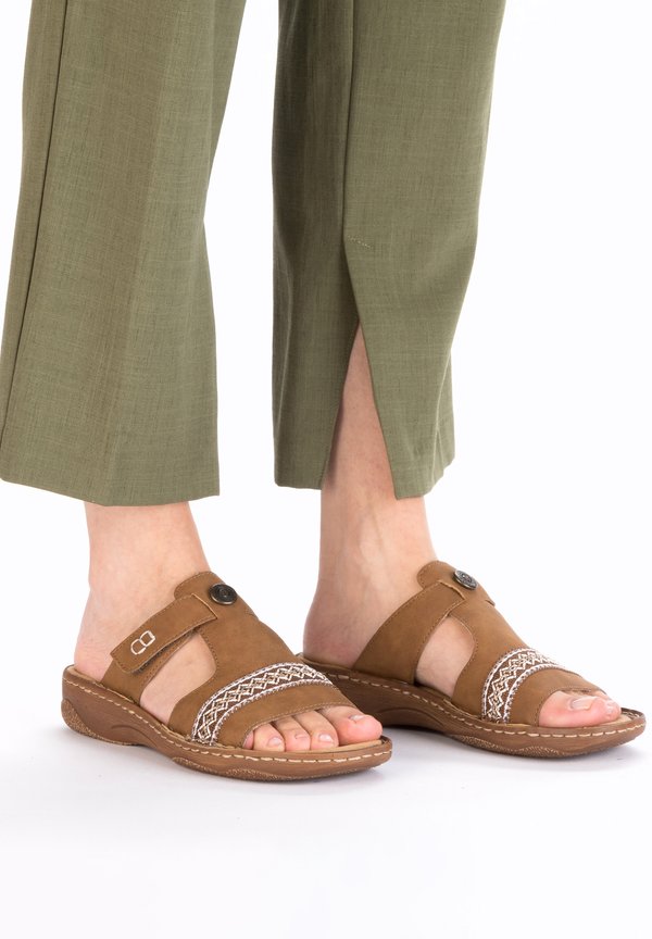 Pantolette flach - braun