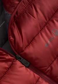 Sail Racing HOOD SPRAY - Dunjacka - deep red