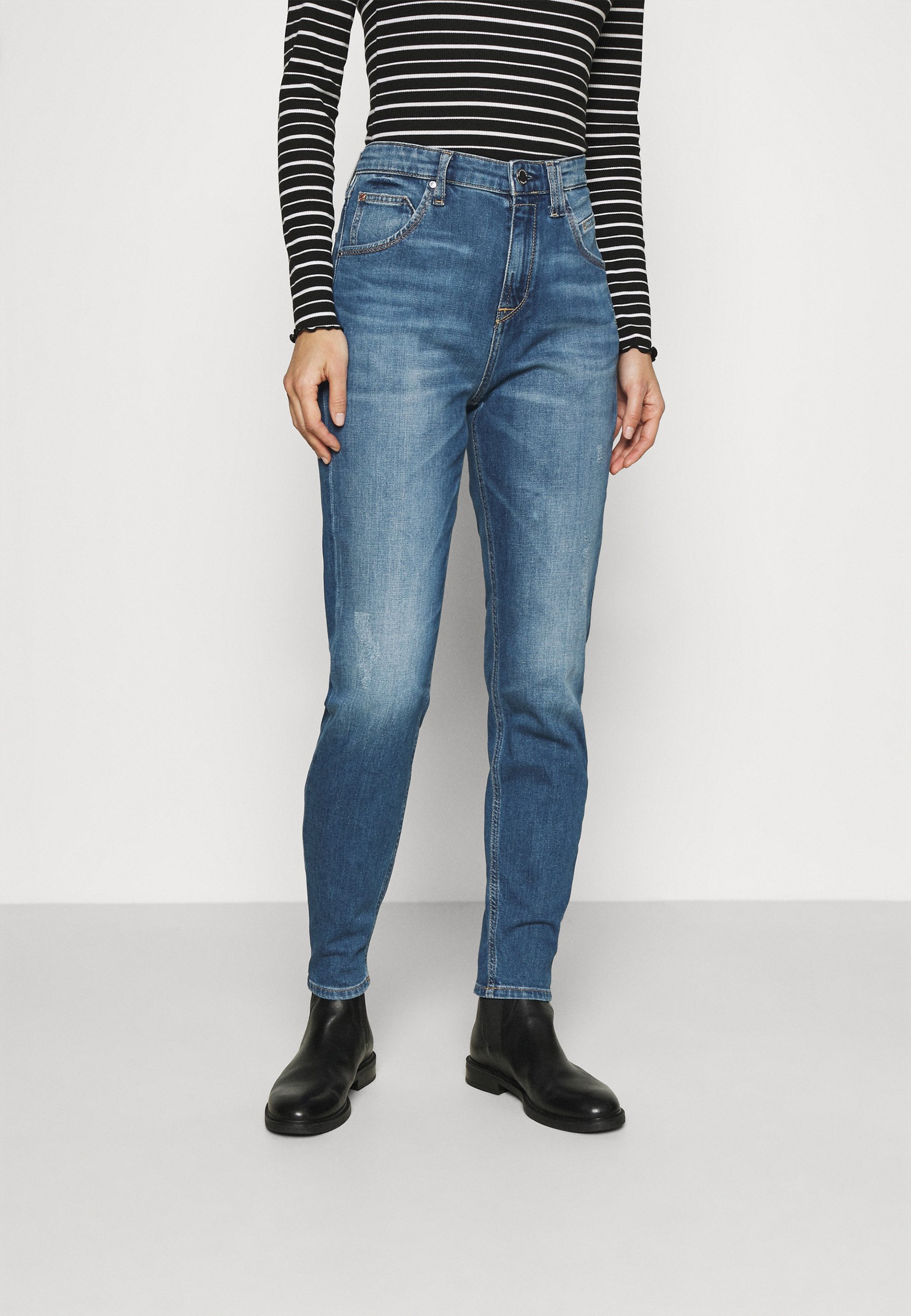 polo boyfriend jeans