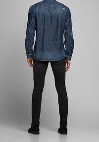 Jack & Jones Vaqueros pitillo - black denim