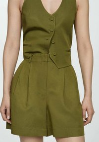 Mango Short - khaki