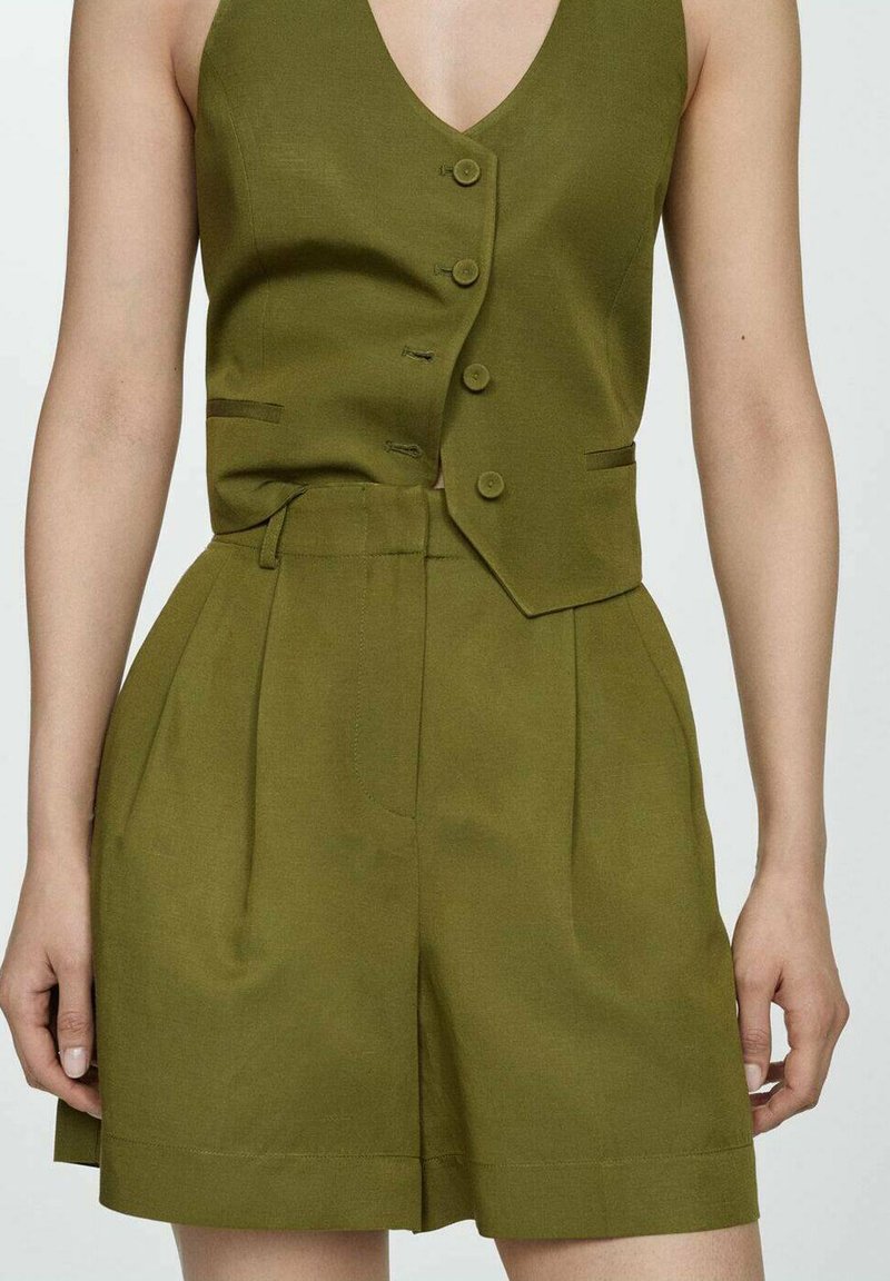 Mango Short - khaki
