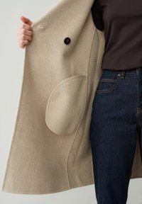 OPUS REGULAR FIT - Mantel - macadamia