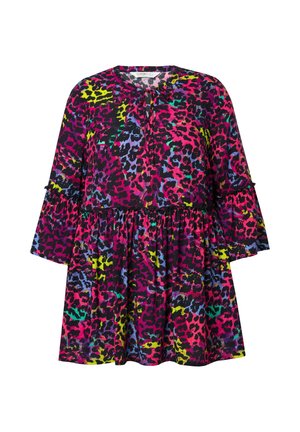 Multikleurige luipaardprint jurk met een ronde hals, ruffle mouwen en een gelaagd ontwerp. Gemaakt van lichte stof.