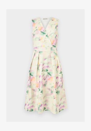 Robe midi sans manches avec col en V, taille cintrée et jupe plissée, présentant un imprimé floral aquarelle doux dans des tons pastel sur un fond crème.