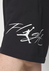 Jordan Träningsshorts - black/white