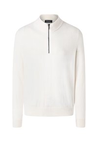 Biały, długi sweter dziany z prążkowanym półgolfem i mankietami, z krótkim czarnym zamkiem błyskawicznym na środku przodu.