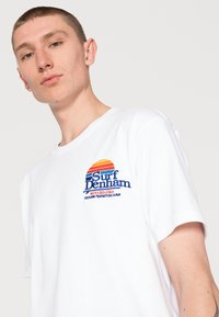 Denham CALA REG TEE UNISEX - T-shirt estampada - hcj