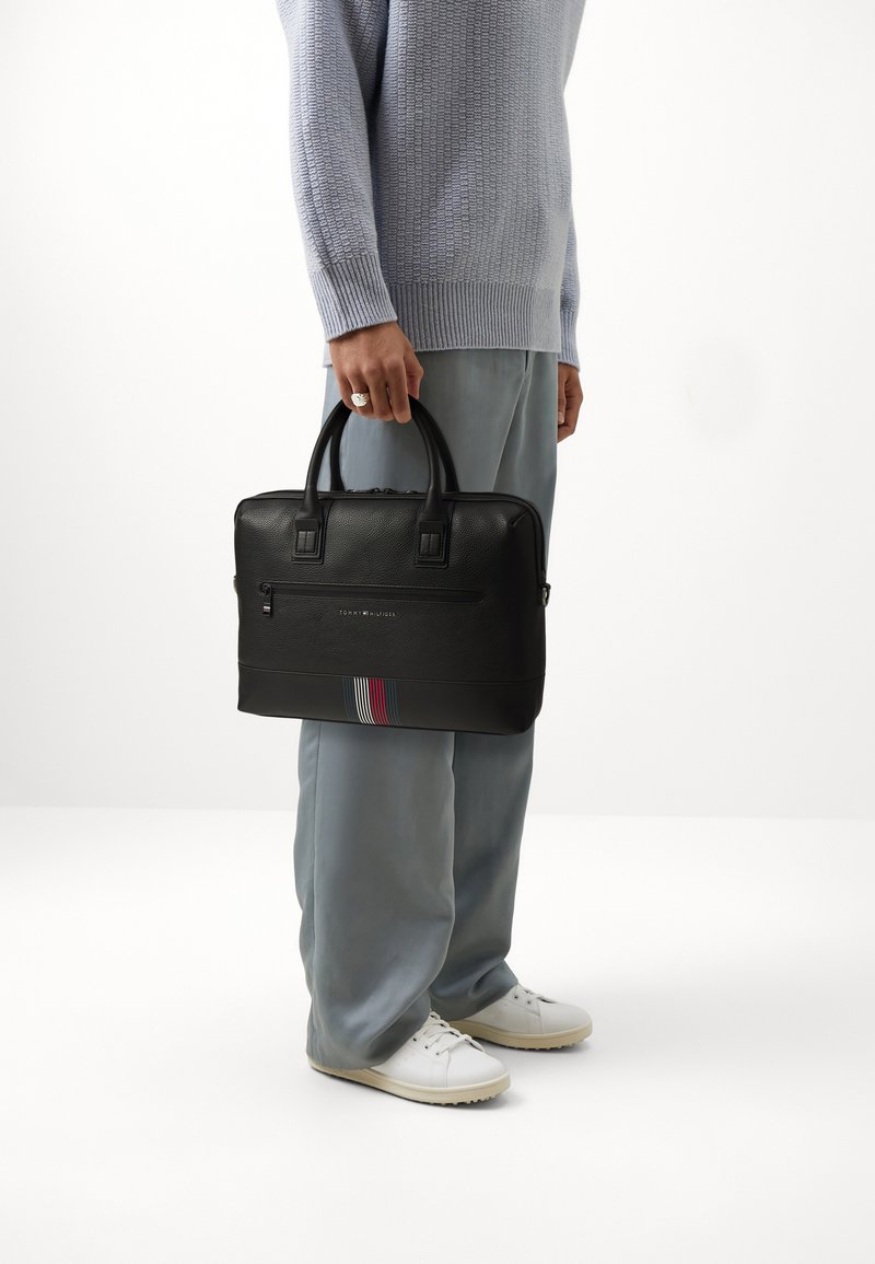 Tommy Hilfiger TRANSIT COMPUTER BAG UNISEX - Dataveske - black