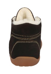 Braune Wildlederschuhe mit weißem Kunstfellfutter und dunkelbrauner Gummisohle. Mit kontrastierenden Nähten an den Seiten und einem abgerundeten Absatz.