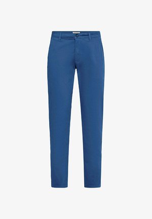 Pantaloni blu da uomo a gamba dritta con passanti per cintura, chiusura con bottoni e tasche laterali su sfondo bianco.
