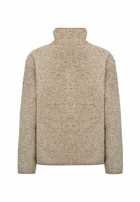 Beige fleece trøje med høj krave, der har en tekstureret, fluffy overflade og lange ærmer, designet til varme og komfort.