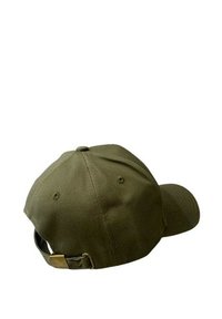 Casquette de baseball en coton vert olive avec une visière incurvée et une sangle ajustable avec une boucle en laiton à l'arrière.