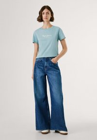 Pepe Jeans BERENICE - Triko s potiskem - soho blue