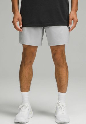 PACE BREAKER LINERLESS 18CM - Pantaloncini sportivi - silver drop