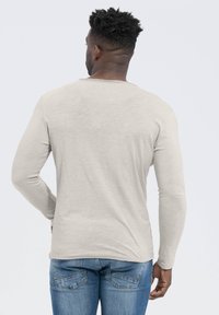 Key Largo CHEESE - Langarmshirt - grau