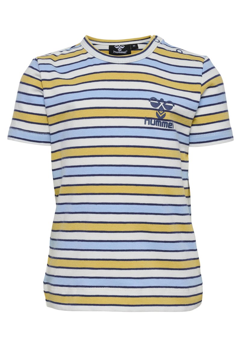Randig kortärmad T-shirt i ljusblå, gul och marinblå. Har en rund hals och en liten "hummel"-logga i marinblått på bröstet.
