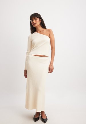 NA-KD, ONE SHOULDER - Svetrík - off white