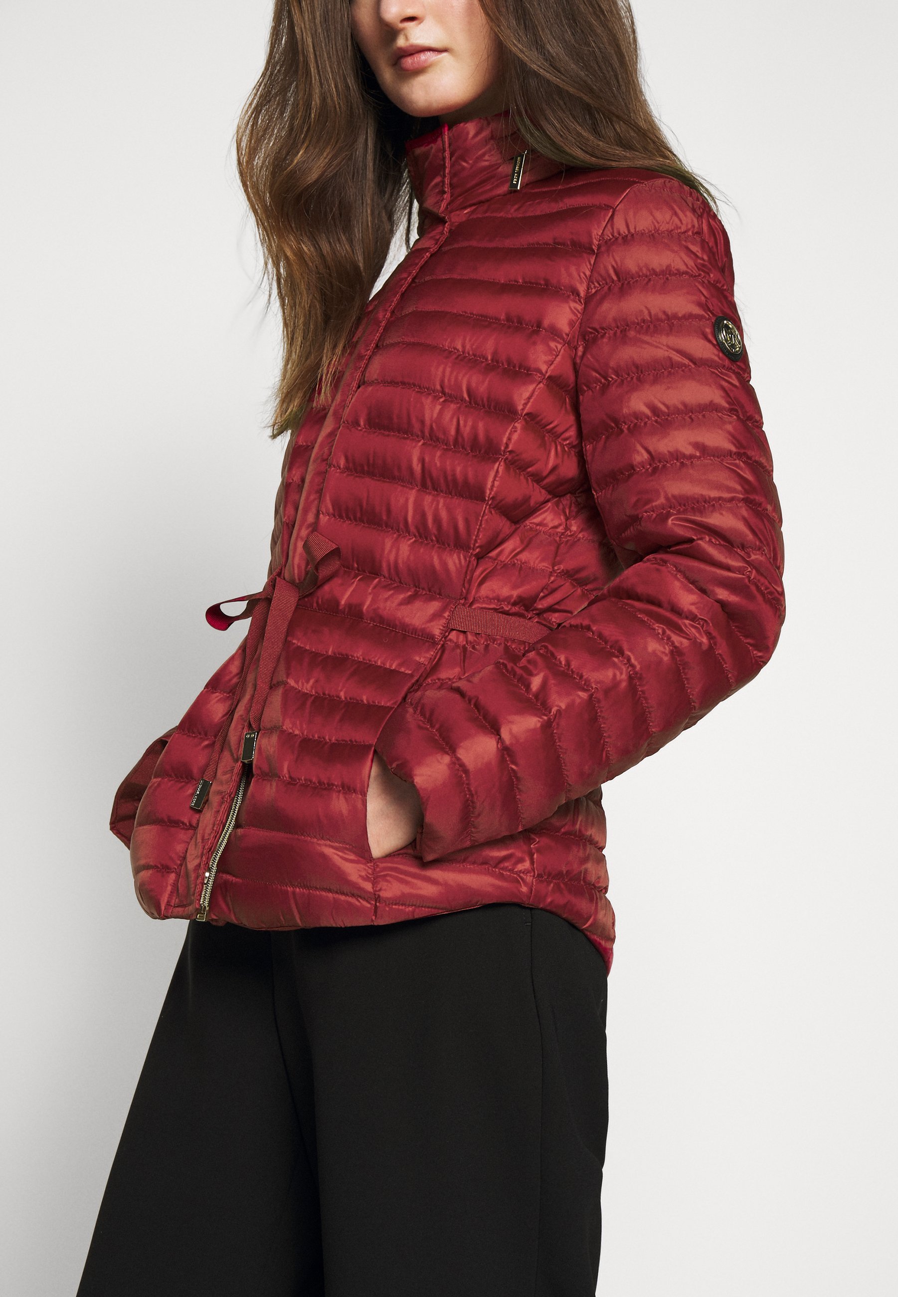 MICHAEL Michael Kors BELTED Dunjacka maroon Zalando.se MICHAEL Michael Kors BELTED Dunjacka new navy Zalando.se