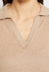 Esprit Collection T-shirts print - taupe