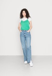 Vero Moda VMFALLON SINGLET - Top - holly green