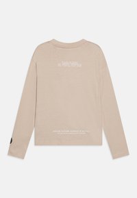 Jack & Jones Junior JCONXTGEN LOOSE GRAPHIC TEE JNR - Top dugih rukava - moonbeam