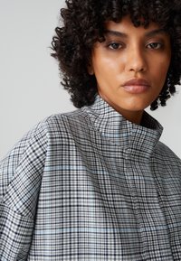 OPUS HEMMA - Lichte jas - easy grey