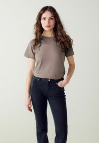 Next - ESSENTIAL SHORT SLEEVE CREW NECK T-SHIRT - T-Shirt basic - neutral taupe brown Thumbnail-Bild 1