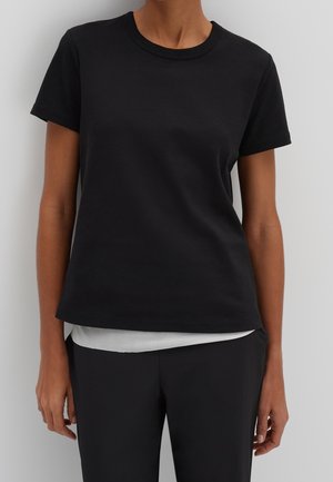 Jednoduché tričko - black