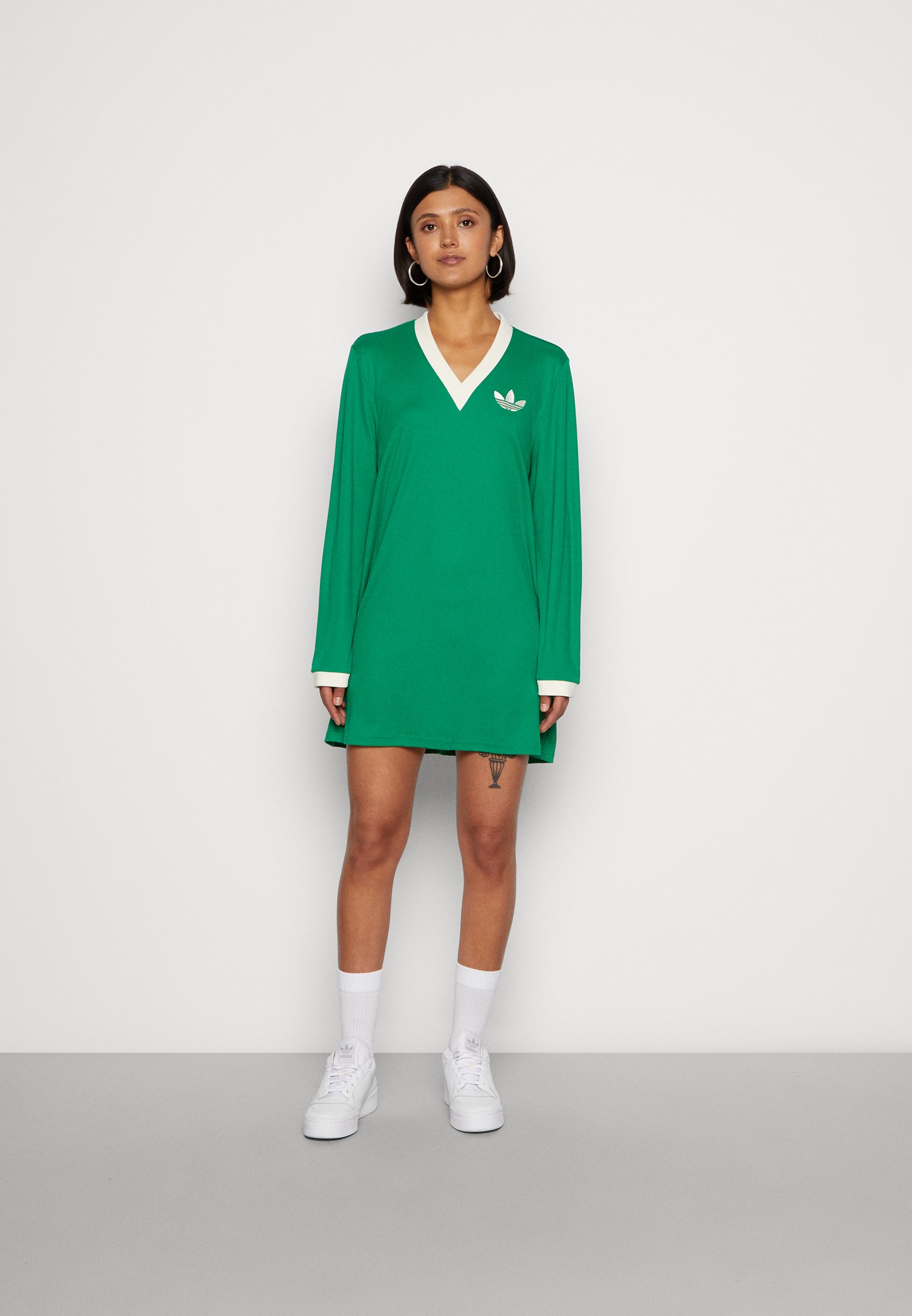 CALI TEE DRESS 70S PACK - Robe en jersey - green