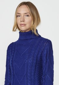Koroshi - Sweter